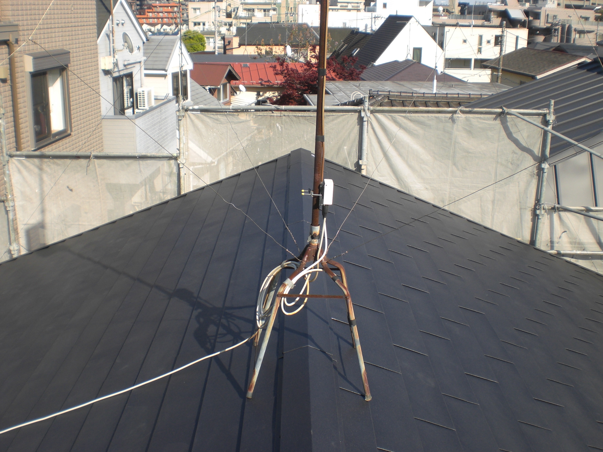 横浜市都筑区にて屋根修理・葺き替え工事〈屋根の軽量化リフォーム〉の施工後写真