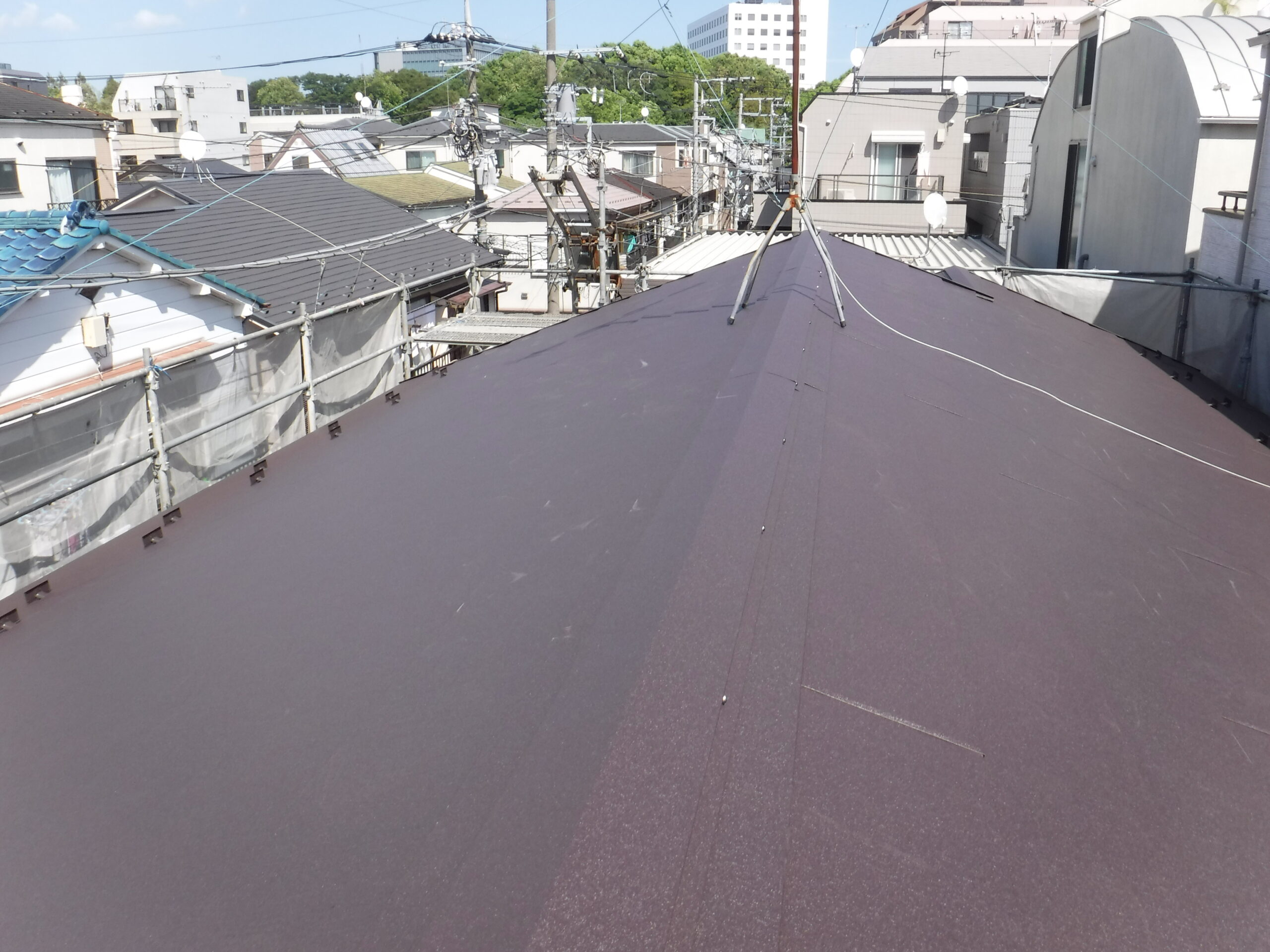 横浜市都筑区にてカバー工法〈雨漏り予防の屋根修理〉の施工後写真